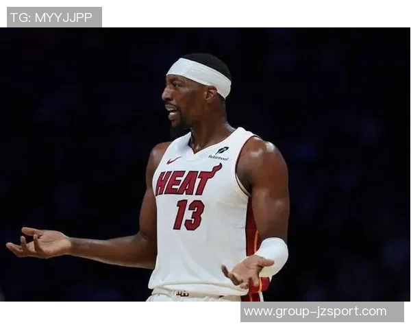 阿德巴约强调全队协作防守文班需打乱其高出手点节奏