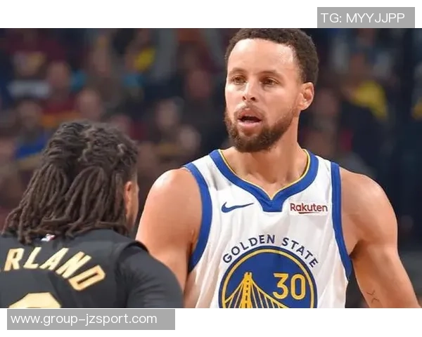 库里三分球表现出色本赛季投进93记仅次于米切尔且少打7场比赛