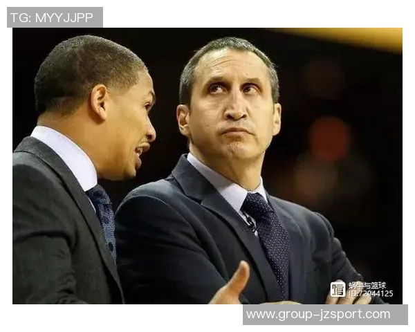 末节未上场科林斯卢指导称阵容节奏良好他表现无可指责 末节未上场科林斯卢指导称阵容节奏良好他表现无可指责