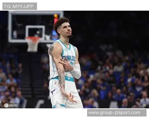 黄蜂主帅强调阵容深度出色尽管三球和米勒受限出场时间